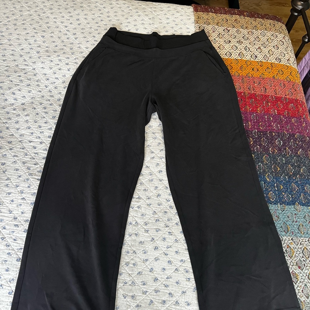 Athleta Black Seasoft Pants